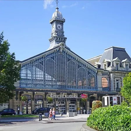 Casa Solemio - 3 Min From Train Station, 1 Bedroom, Quiet * Roubaix